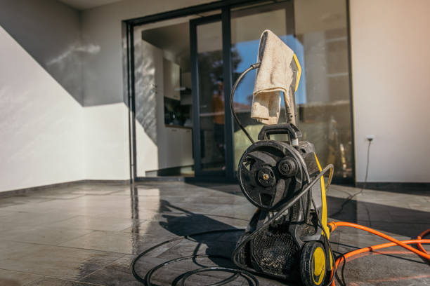 Best Graffiti Removal  in Larkspur, CA